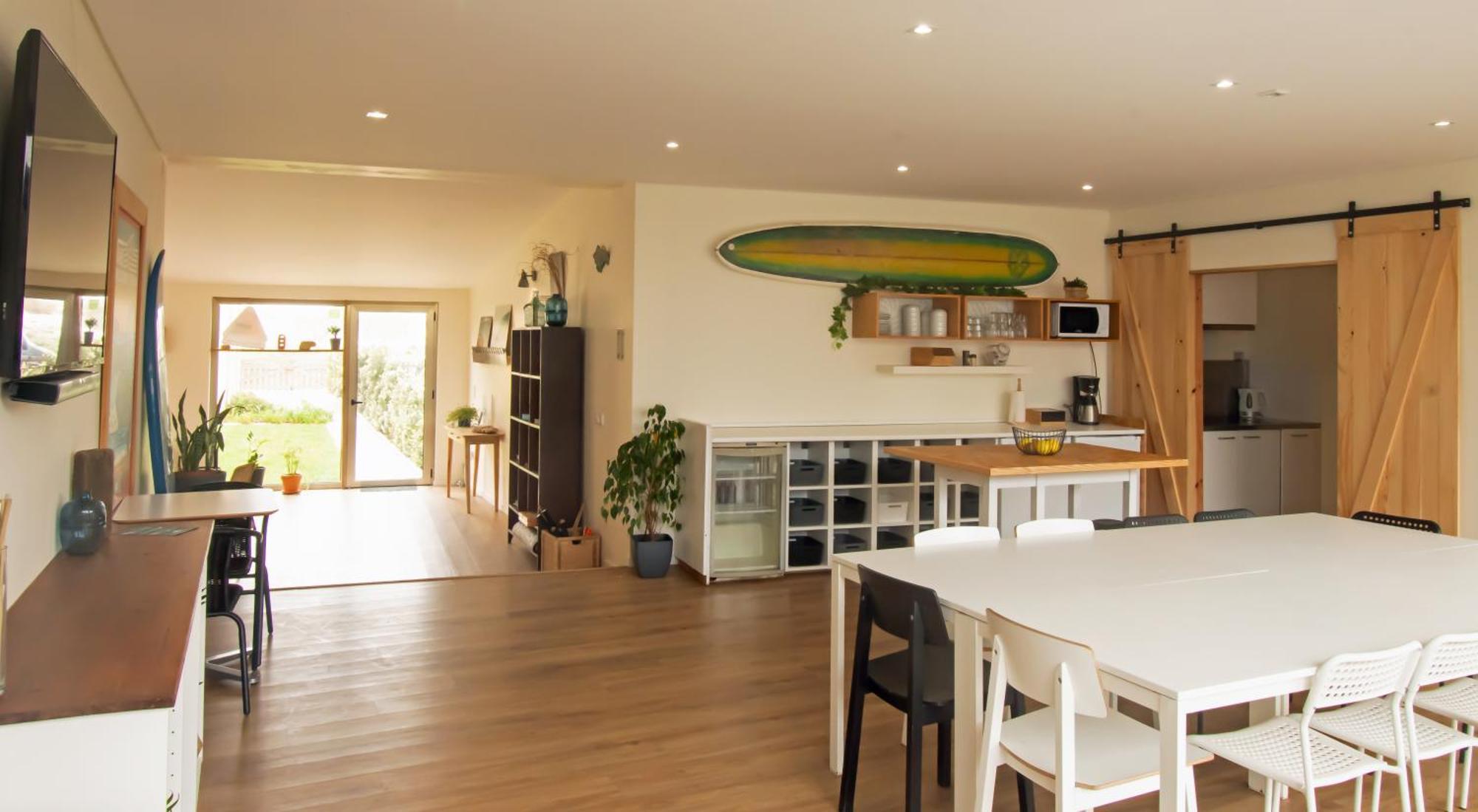 Surfivor Surf Camp Hotel Esmoriz Esterno foto